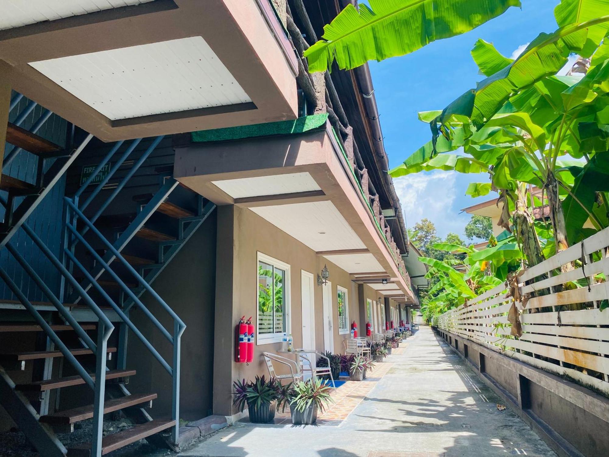 Bella Vista Beach Resort Koh Lipe Eksteriør billede