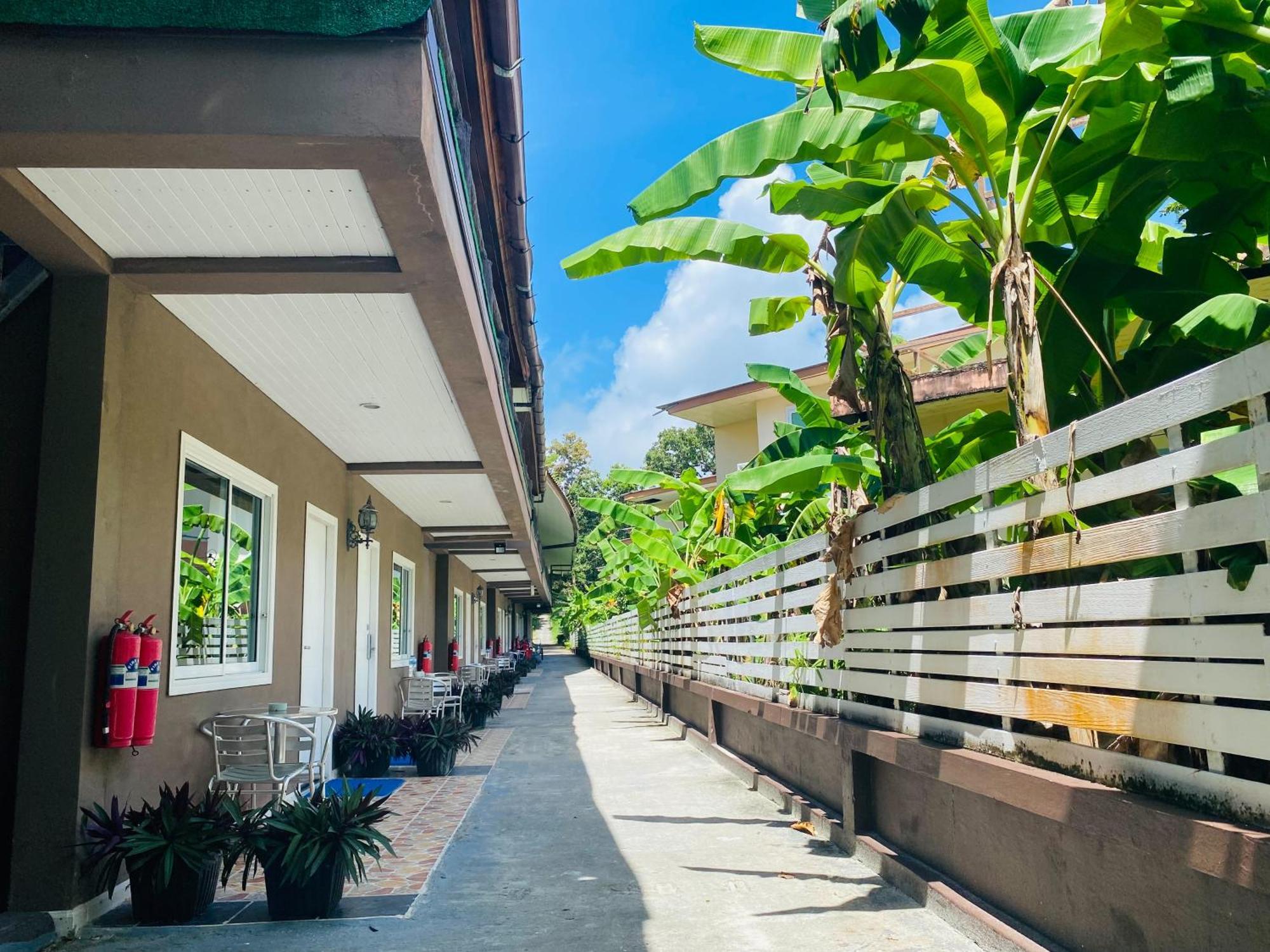 Bella Vista Beach Resort Koh Lipe Eksteriør billede
